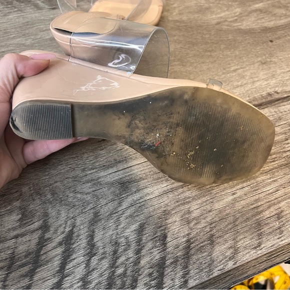 Clear two-strap nude wedges - Picture 9 of 10